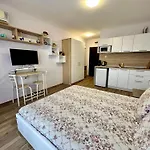 At Kaskadas A44 Σάνι Μπιτς