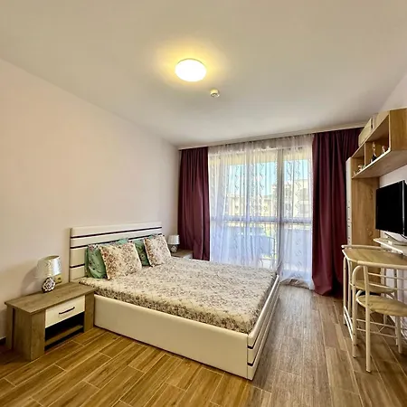 At Kaskadas A44 סאני ביץ'